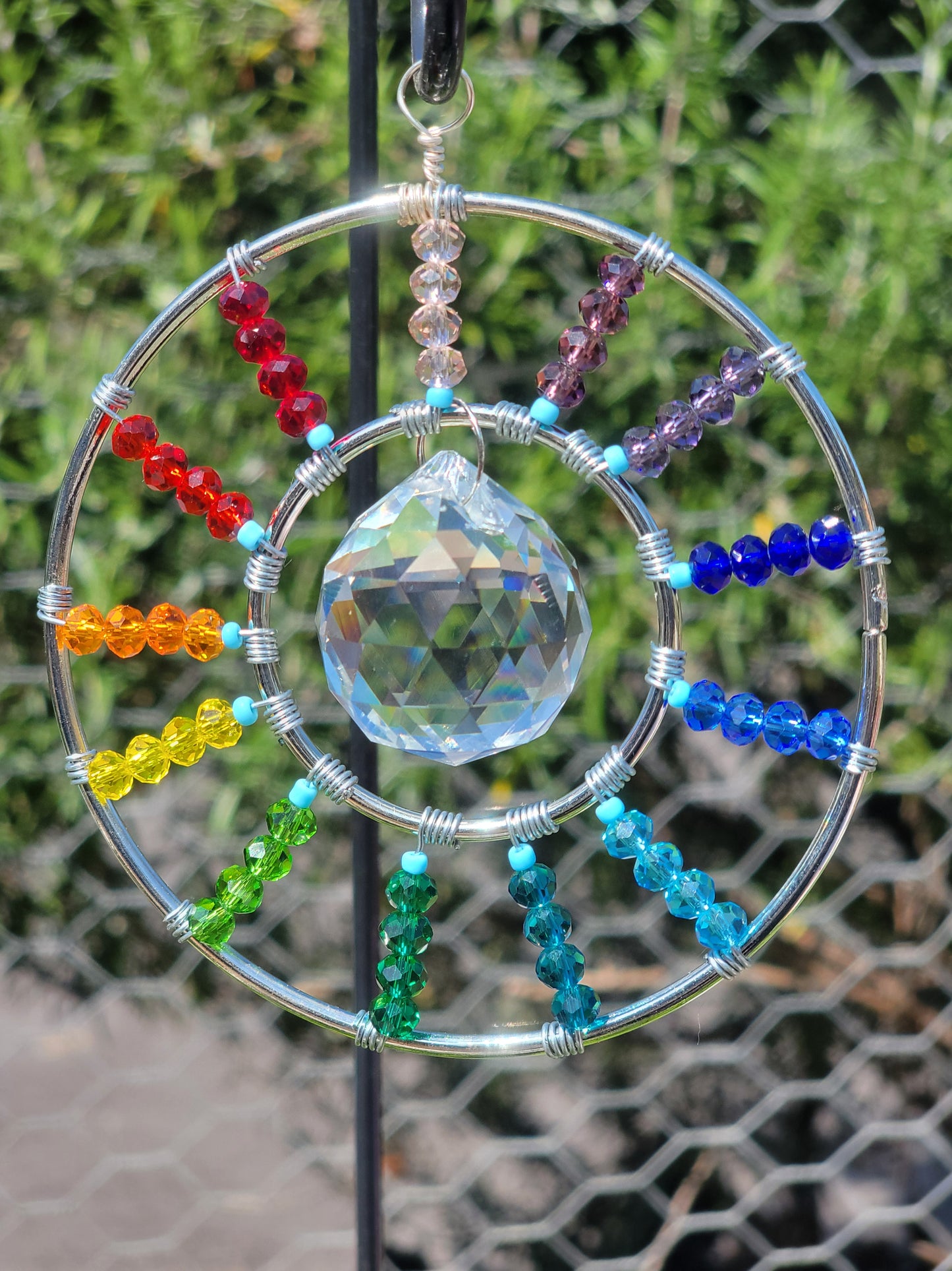 Suncatcher 4in Starburst w/ Sphere Crystal